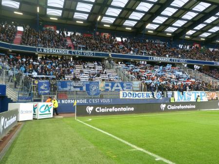 21-CAEN-OM 03.jpg
